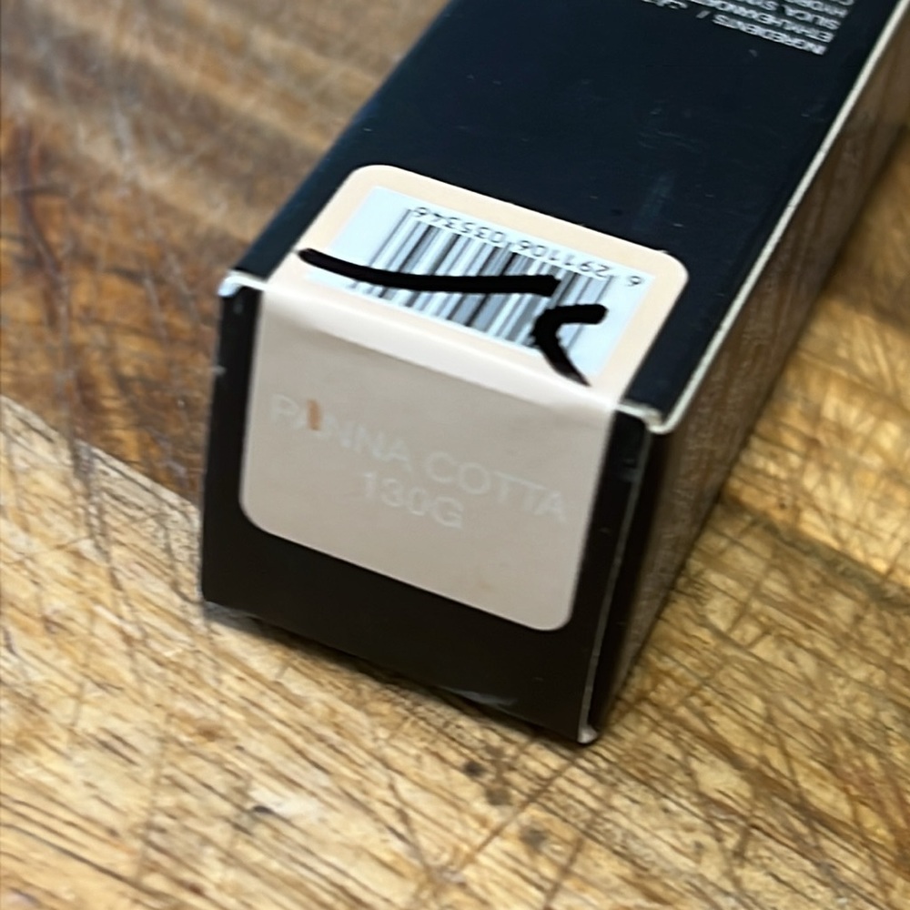 ⚡️💕Huda Beauty Panna Cotta 130G FauxFilter Foundation Stick - Picture 3 of 10